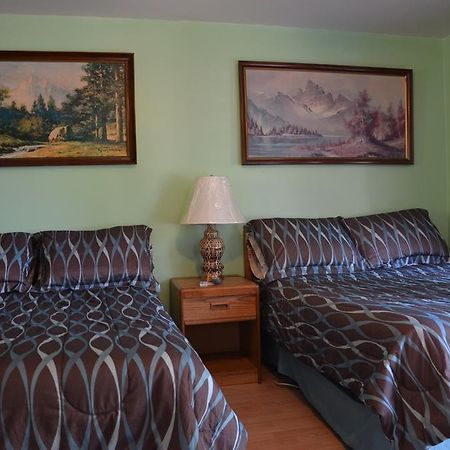 Deer Trail Motelウィスコンシン デルズ エクステリア 写真